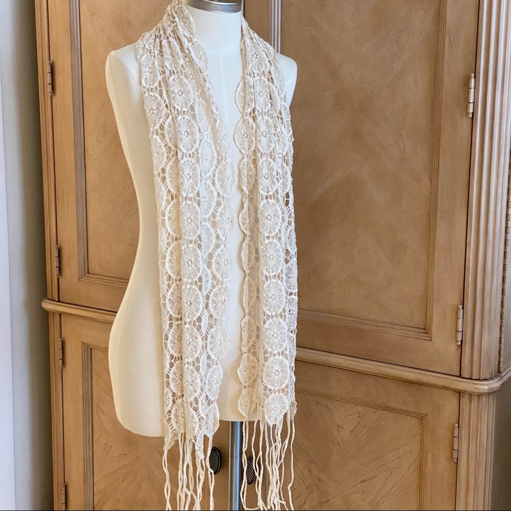 Lucky Lace Scarf | Wrap